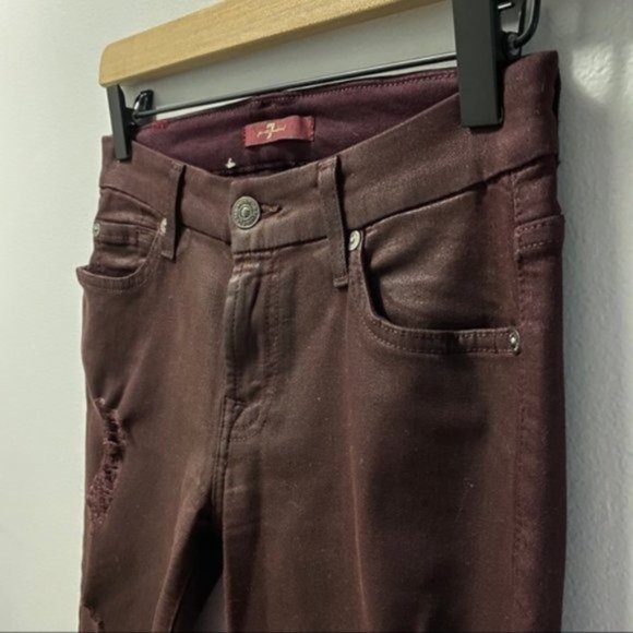 7 For All Mankind Burgundy Distressed Coated Skinny Jeans Size 25 Boho Grunge - Picture 6 of 8